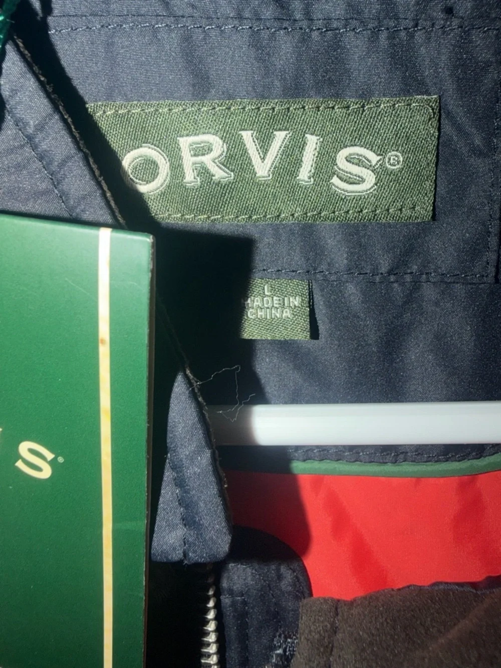 Orvis Men's Quilted Navy Vest, size L NWT - Picture 3 of 5